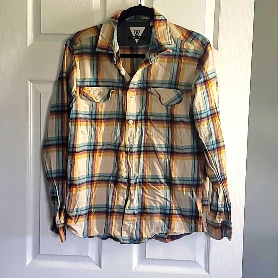 Vissla Button Down